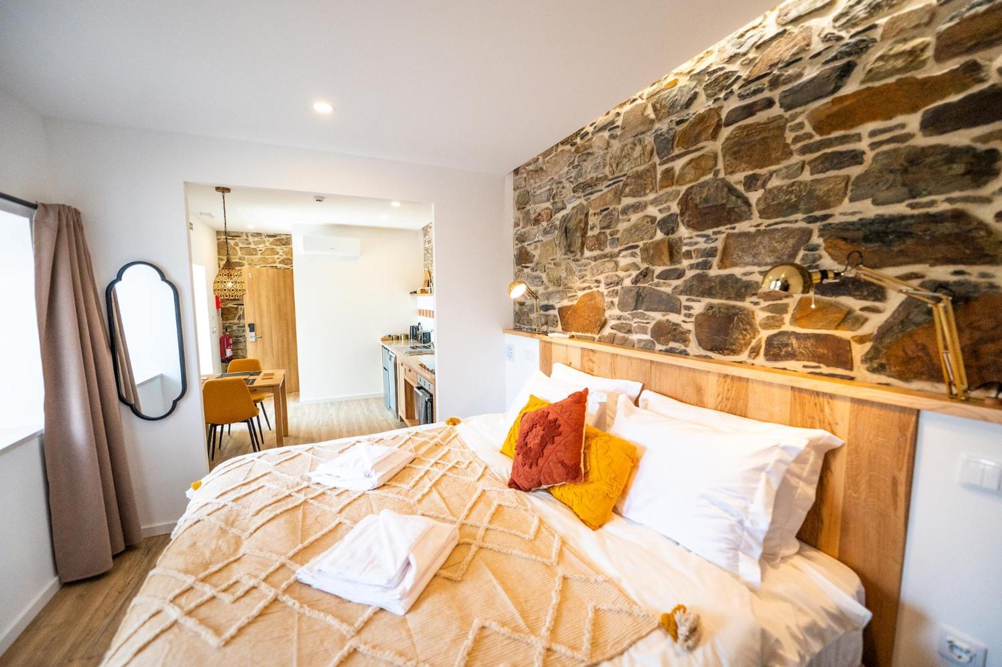 Apartment Mira D'ouro Serta